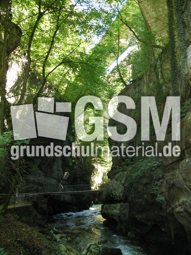 Schweiz Biel Taubenlochschlucht 003.JPG